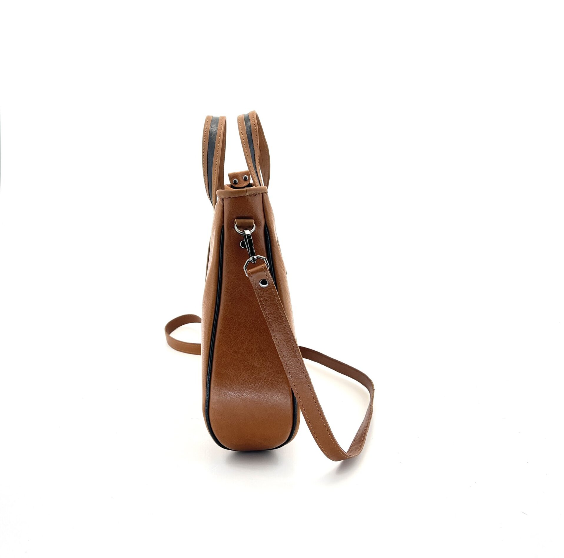 Esztány old brown business bag.4